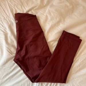 Lululemon burgendy / dark red leggings
